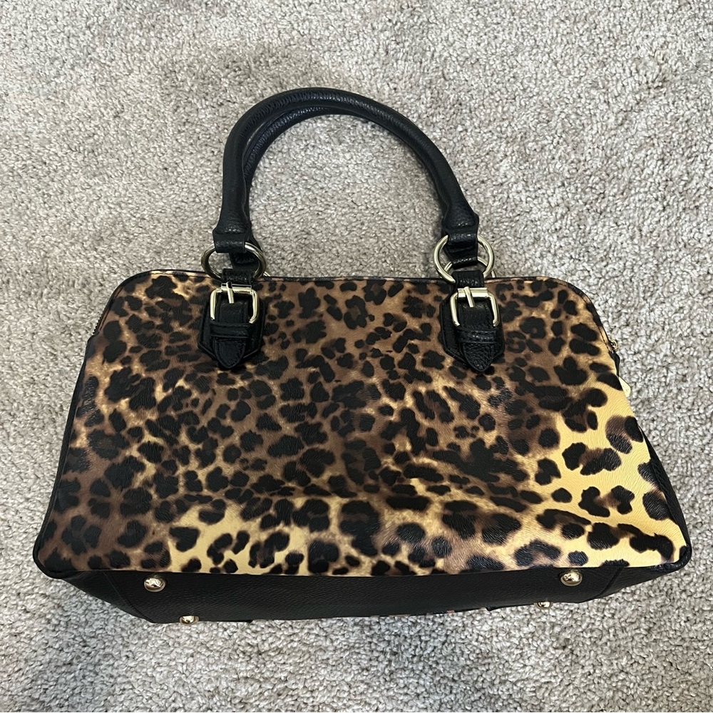 Animal print faux leather shoulder bag w/black interior - Picture 2 of 13